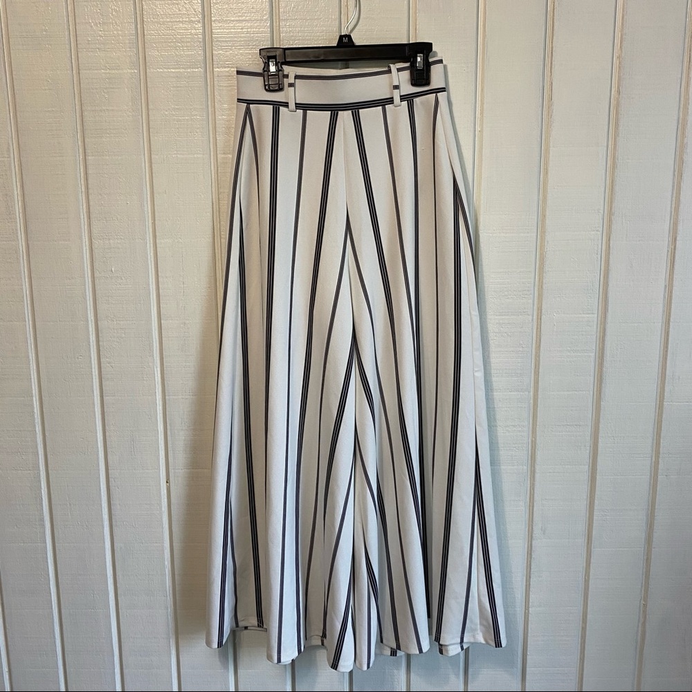 Striped Wide Leg Crop Pants